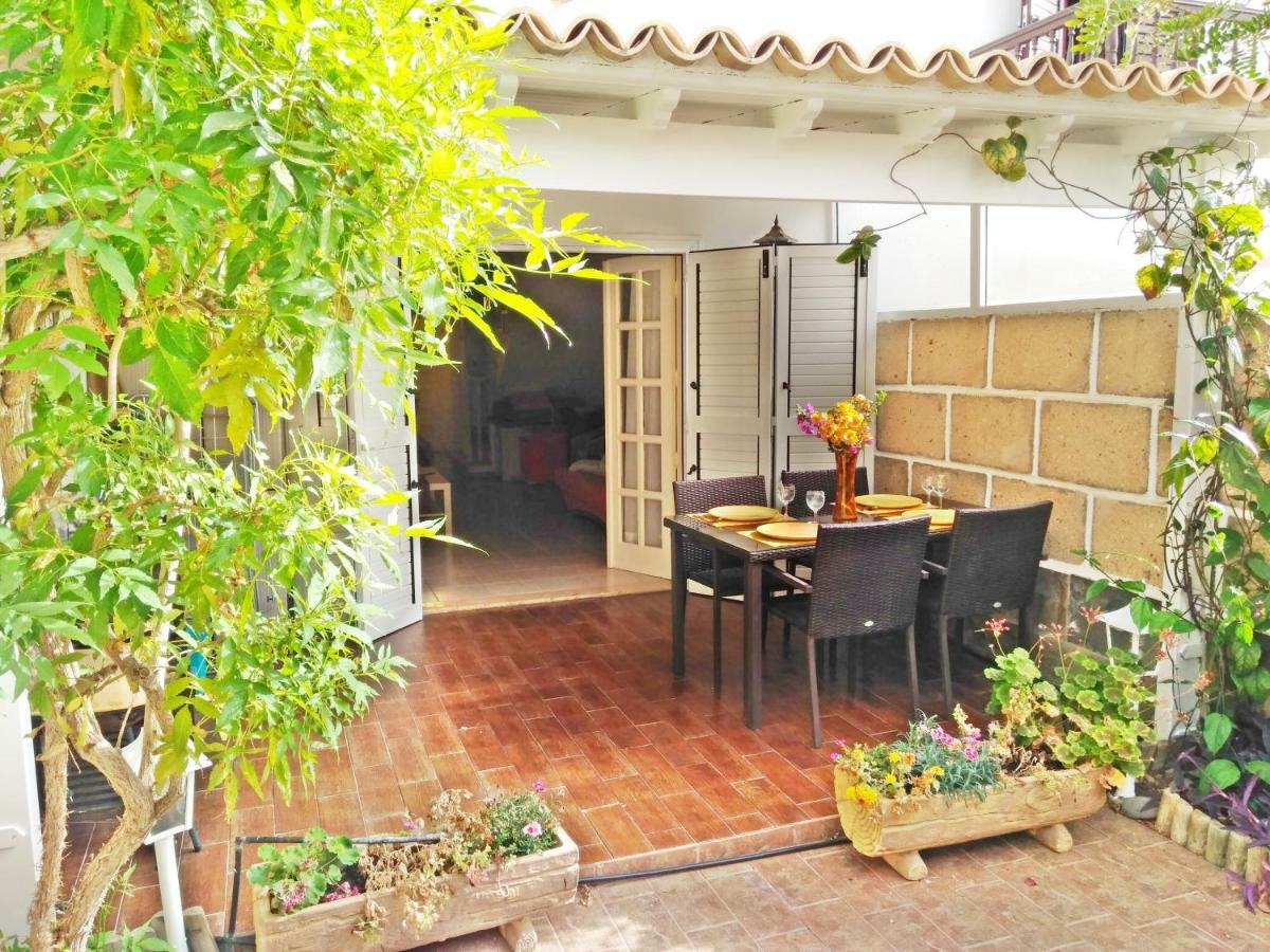 Casa Sarita - Farbenfrohes Ferienhaus Chayofa 外观 照片