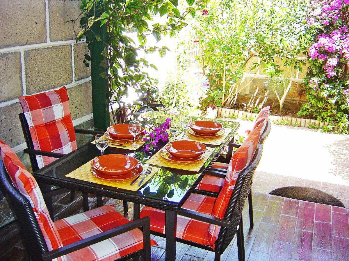 Casa Sarita - Farbenfrohes Ferienhaus Chayofa 外观 照片